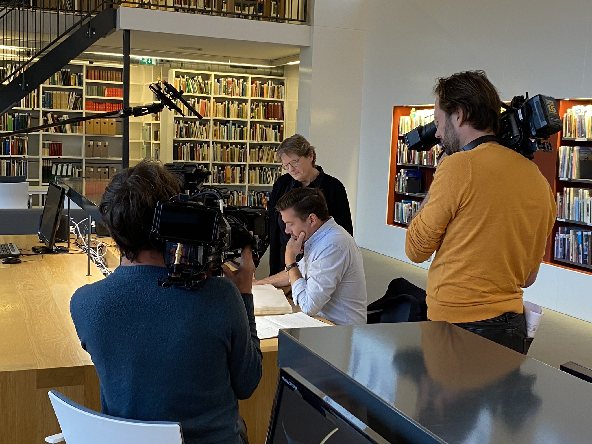 Opnames van het programma de Erfgenaam op de studiezaal van het Erfgoedcentrum Achterhoek en Liemers